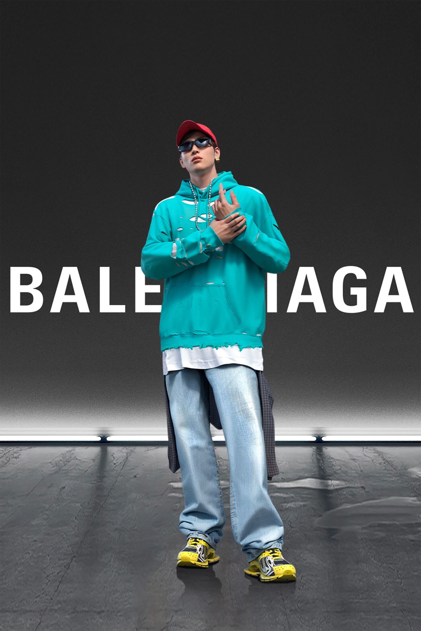 Balenciaga kollaboriert mit Need for Speed und schickt HighFashion mit ins Rennen